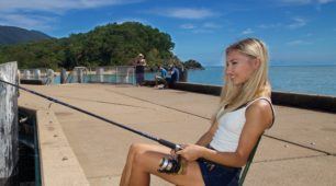 Palm Cove fishing rod hire